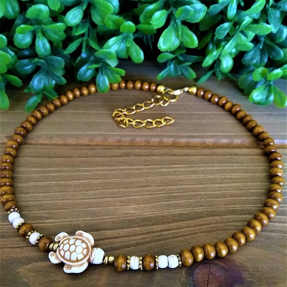 New White Howlite Sea Turtle Choker Necklace - Picture 3 of 5